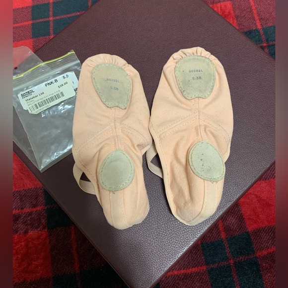 BLOCH Womens Zenith-w/ Ballet /Stretch pink. In great condition - Picture 4 of 8